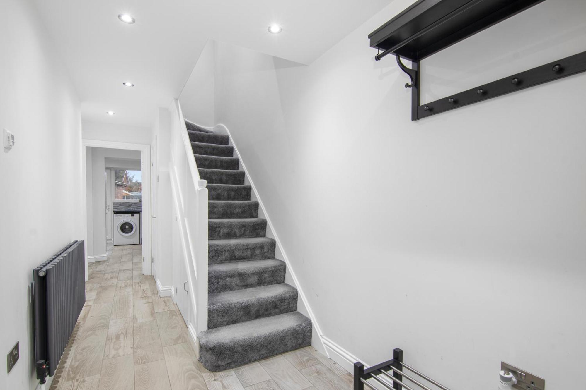 Onsitestays - Spacious 3 Bed House With Garden, Wifi & 4 Plus Parking Gravesend Luaran gambar
