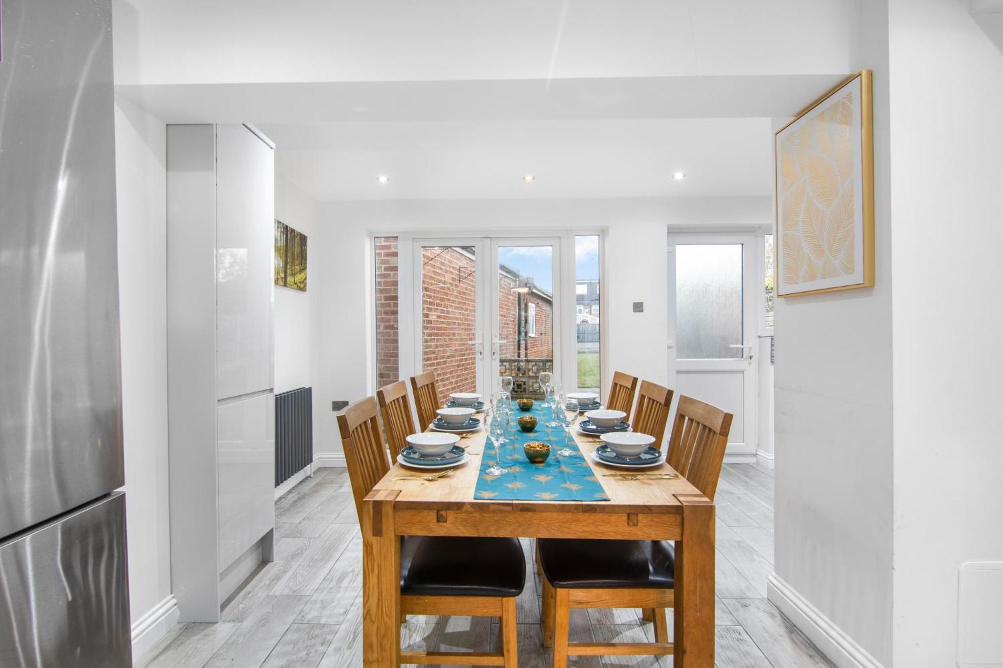 Onsitestays - Spacious 3 Bed House With Garden, Wifi & 4 Plus Parking Gravesend Luaran gambar